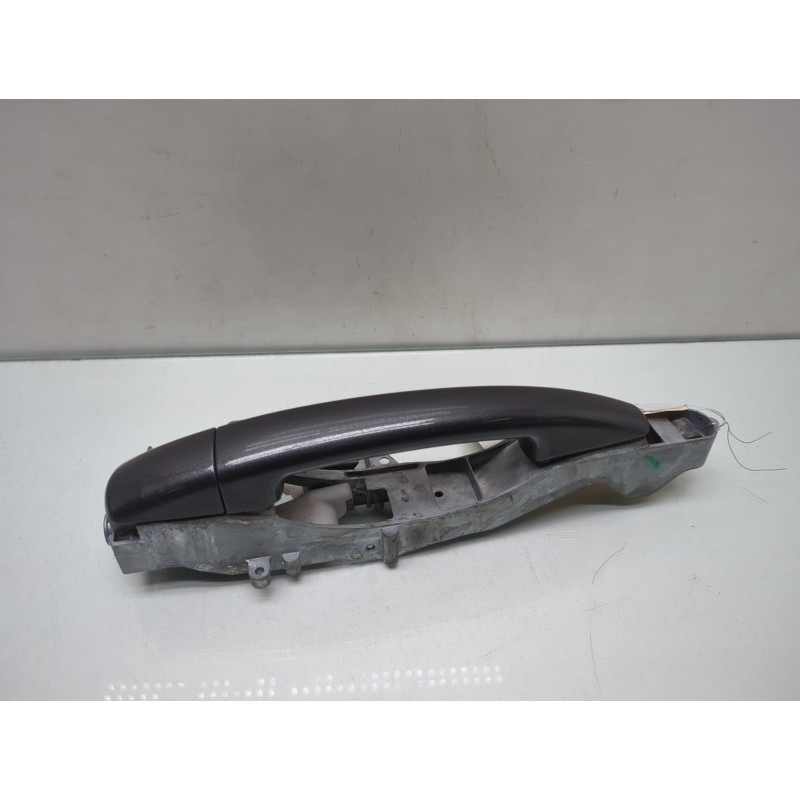 Poignee porte arriere droit PEUGEOT 207 Photo n°1