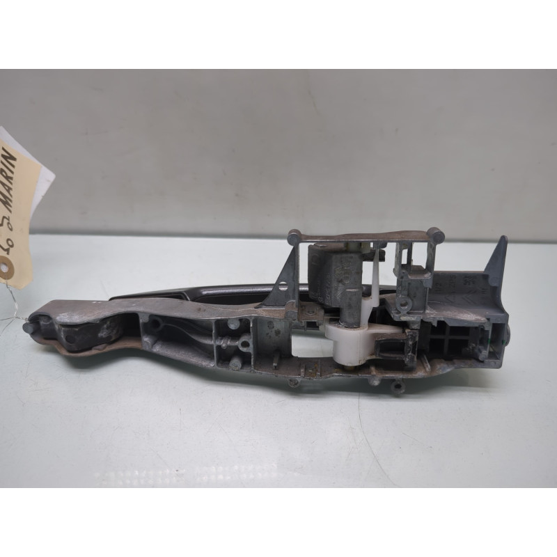 Poignee porte arriere droit PEUGEOT 207 Photo n°3