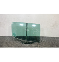 Vitre arriere droit PEUGEOT 207 Photo n°1