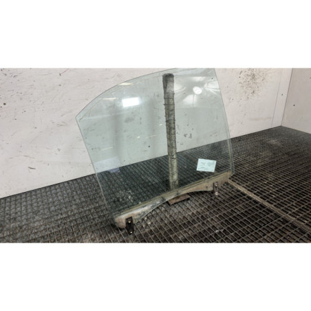 Vitre arriere droit KIA SORENTO 1