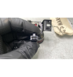Feu arriere stop central KIA SORENTO 1