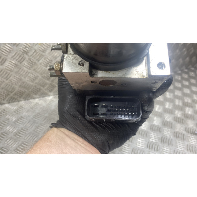Bloc ABS (freins anti-blocage) HYUNDAI TUCSON 1 Photo n°8