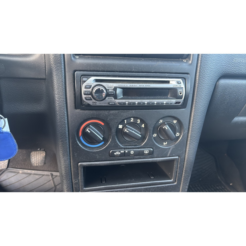 Vitre avant gauche OPEL ASTRA G Photo n°20