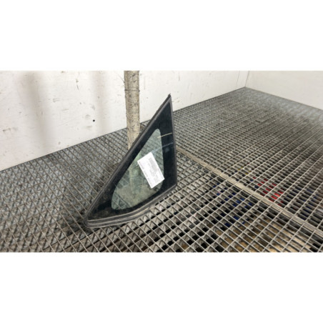 Custode avant gauche TOYOTA AURIS 1