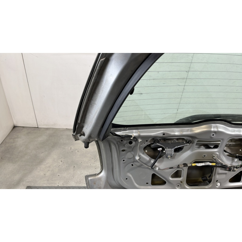 Malle/Hayon arriere TOYOTA AURIS 1 Photo n°8