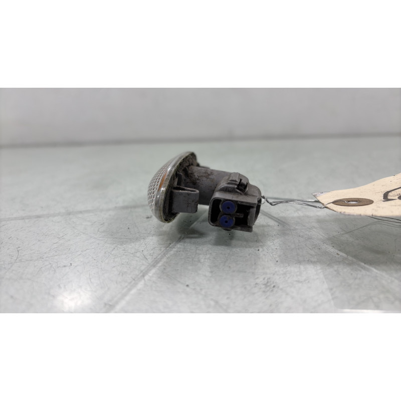Repetiteur clignotant avant droit  (Feux) TOYOTA AURIS 1 Photo n°3