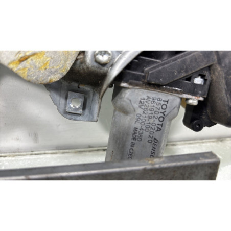 Leve vitre electrique avant gauche TOYOTA AURIS 1
