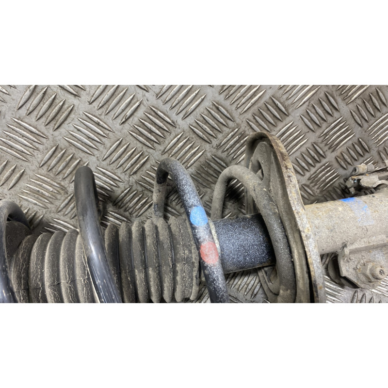 Amortisseur avant gauche TOYOTA AURIS 1 Photo n°3