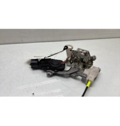 Serrure avant droit TOYOTA AYGO 1