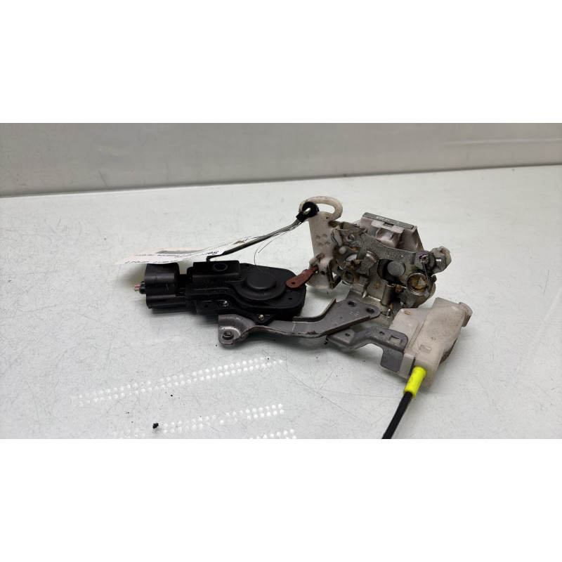 Serrure avant droit TOYOTA AYGO 1 Photo n°2