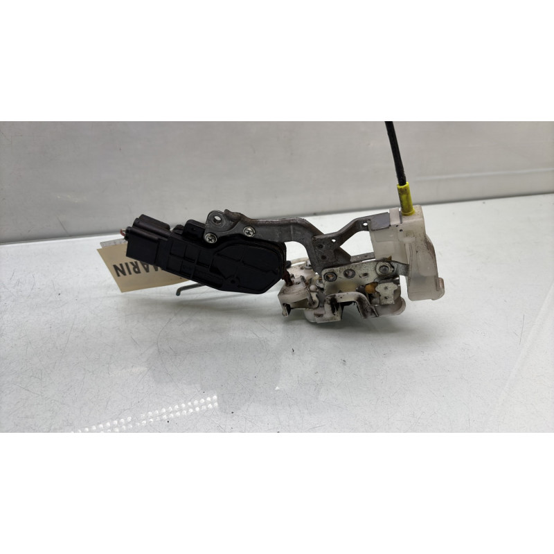 Serrure avant droit TOYOTA AYGO 1 Photo n°3