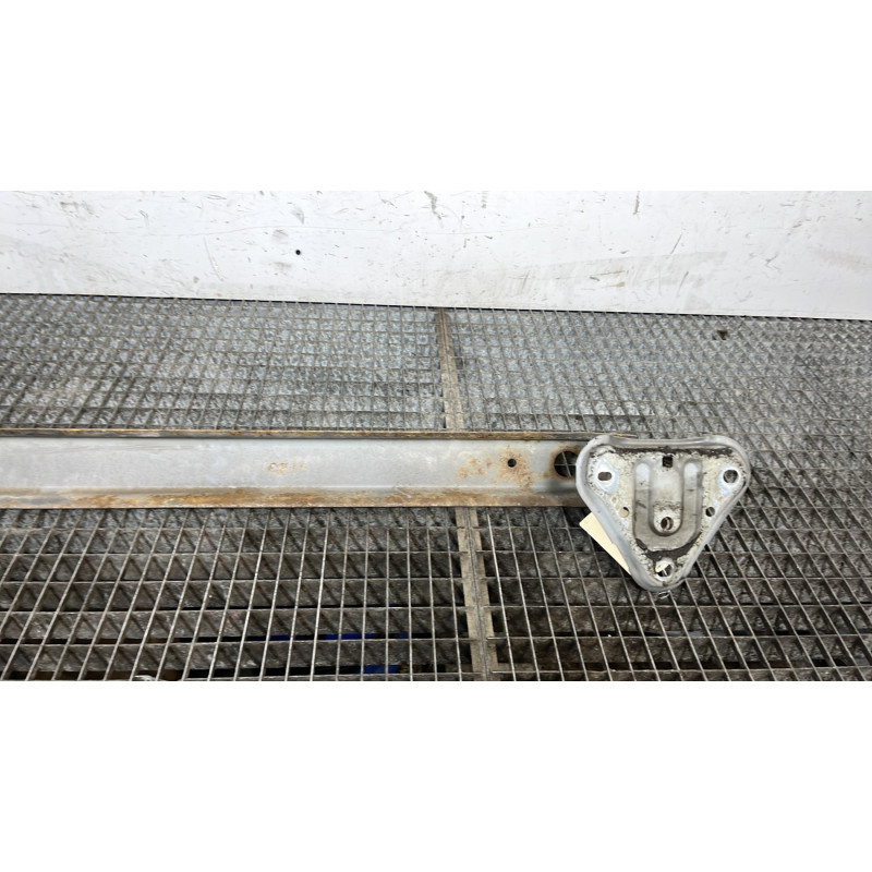 Renfort pare choc arriere (traverse) TOYOTA YARIS 2 Photo n°6