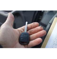 Renfort pare choc arriere (traverse) TOYOTA YARIS 2