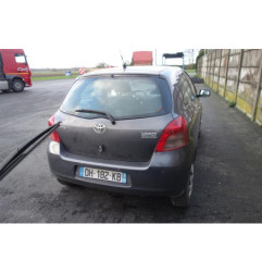 Renfort pare choc arriere (traverse) TOYOTA YARIS 2