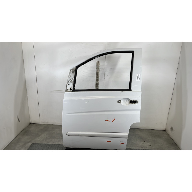 Porte avant gauche MERCEDES VITO 639 Photo n°1