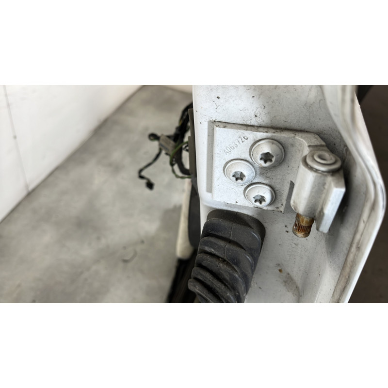 Porte avant gauche MERCEDES VITO 639 Photo n°4