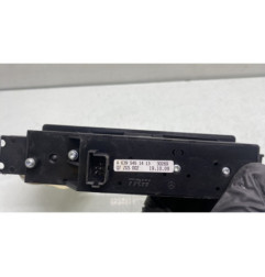 Interrupteur de leve vitre avant droit MERCEDES VITO 639