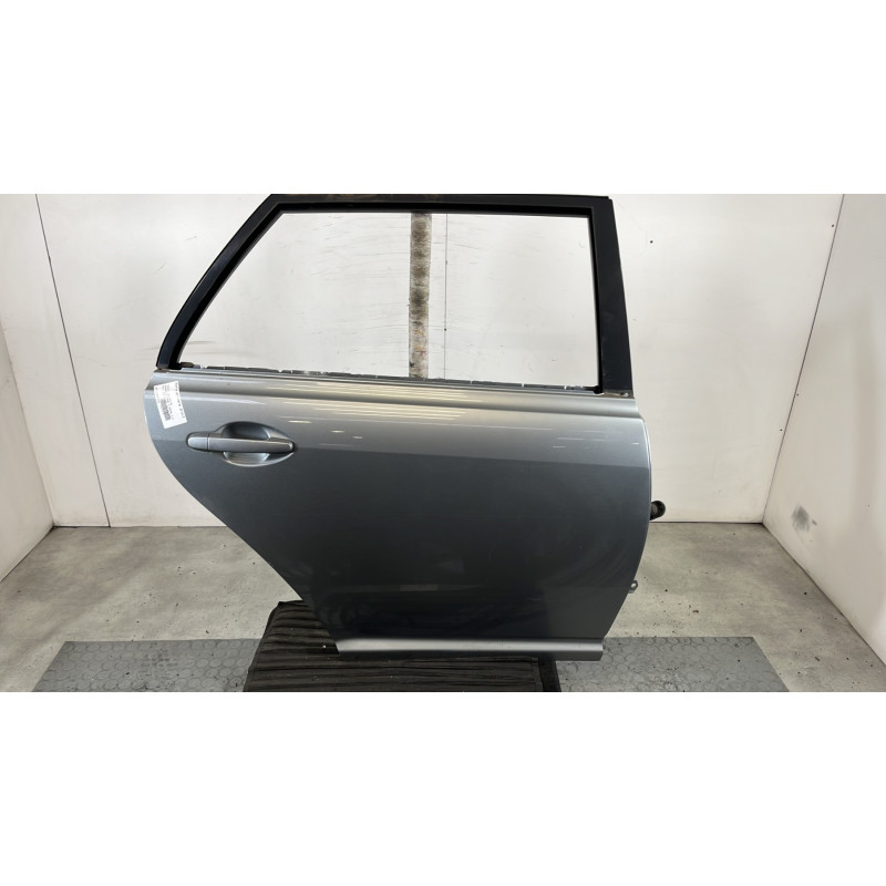 Porte arriere droit TOYOTA AVENSIS 2 Photo n°1