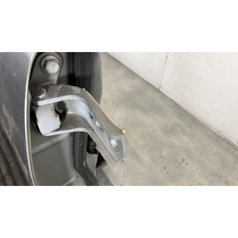 Porte avant droit TOYOTA AVENSIS 2 Photo n°4