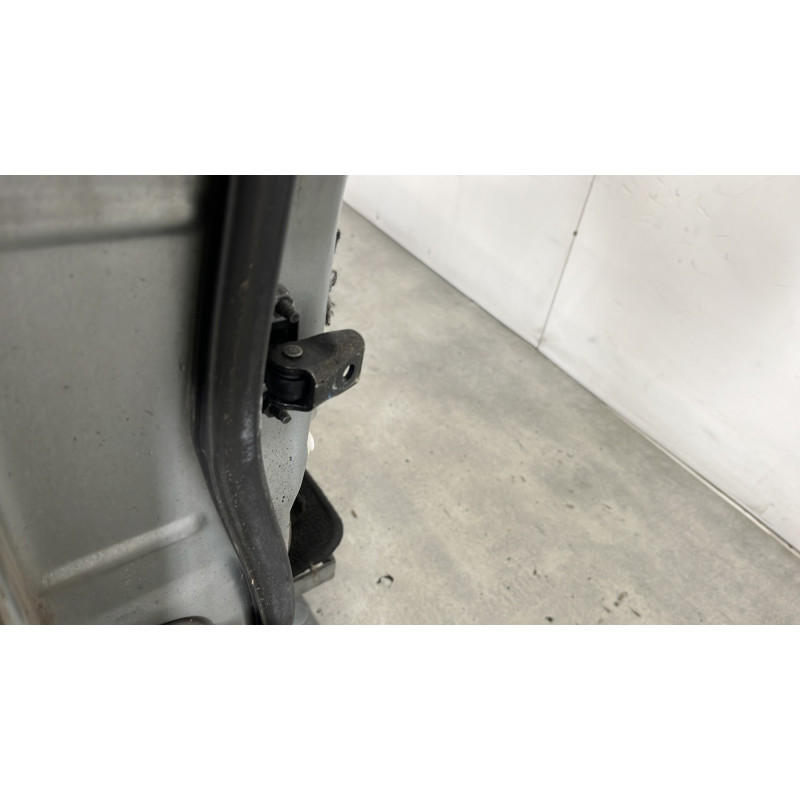 Porte avant droit TOYOTA AVENSIS 2 Photo n°5