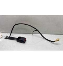 Attache ceinture avant droit TOYOTA AVENSIS 2 Photo n°1