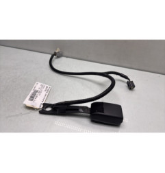 Attache ceinture avant gauche TOYOTA AVENSIS 2 Photo n°1