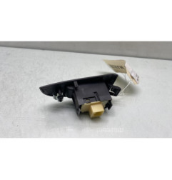 Interrupteur de leve vitre arriere gauche TOYOTA AVENSIS 2