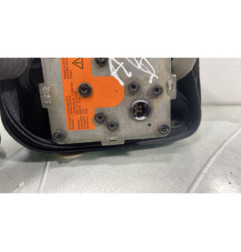 Pretensionneur de ceinture avant droit TOYOTA YARIS 2
