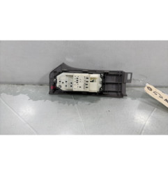 Interrupteur de leve vitre avant gauche TOYOTA YARIS 2