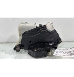 Serrure avant droit TOYOTA YARIS 2