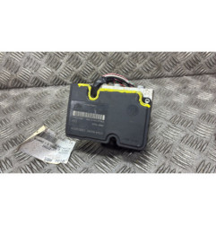 Bloc ABS (freins anti-blocage) TOYOTA YARIS 2 Photo n°1