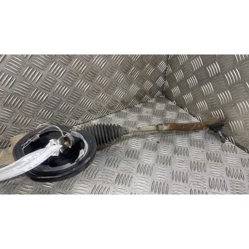 Cremaillere assistee TOYOTA YARIS 2 Photo n°3