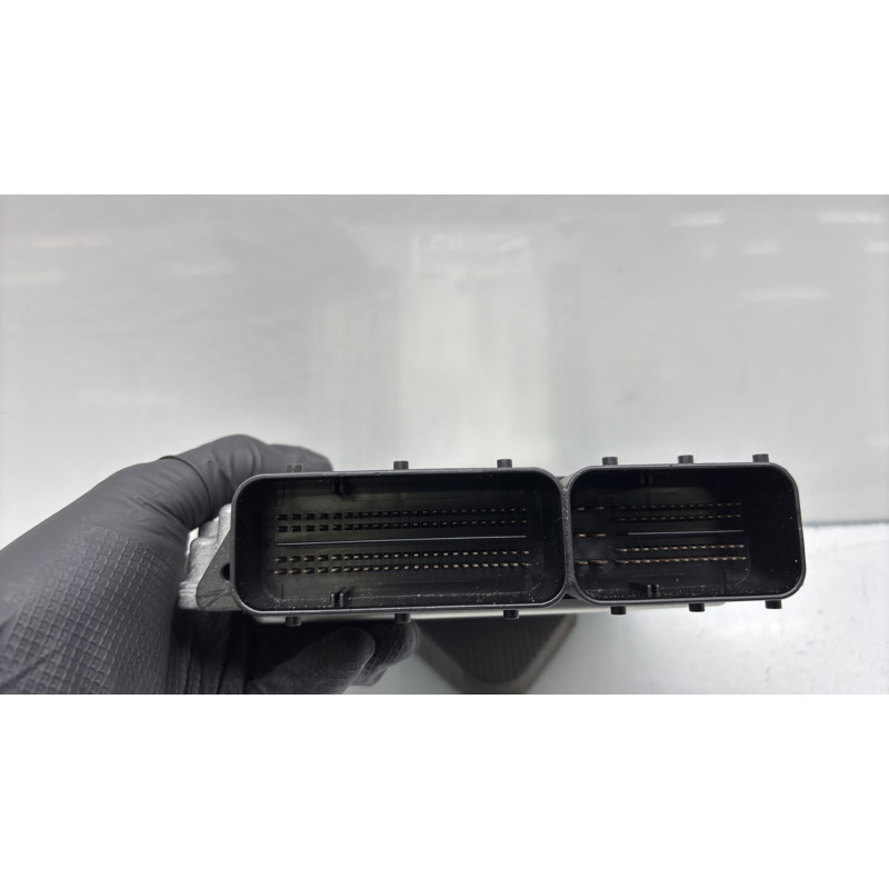 Calculateur moteur BMW SERIE 3 E91 Photo n°3