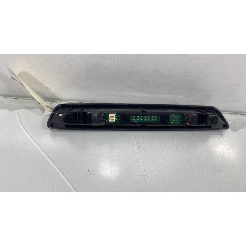 Feu arriere stop central HYUNDAI TUCSON 1 Photo n°3