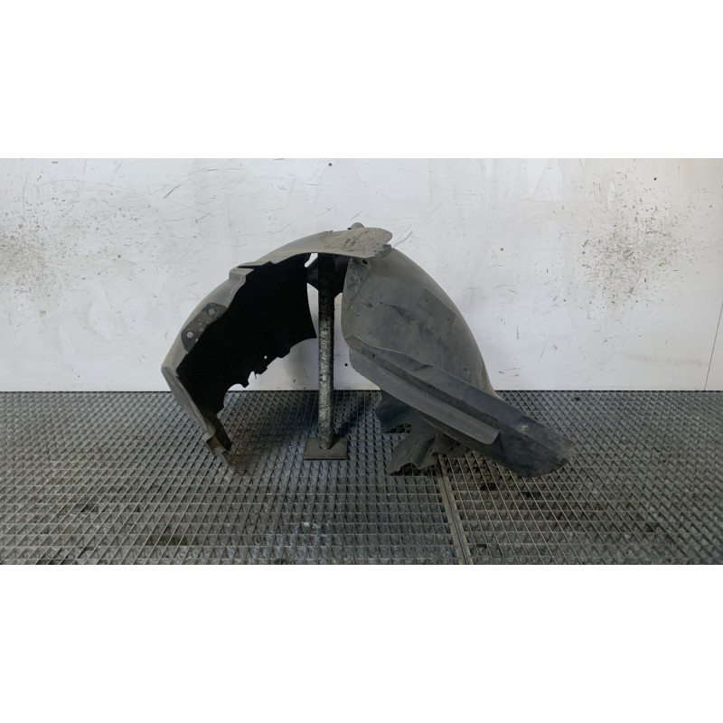 Pare boue avant droit VOLKSWAGEN CRAFTER 1 Photo n°1