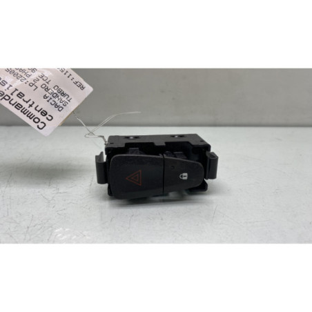 Bouton de warning DACIA SANDERO 2 Photo n°1