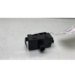 Bouton de warning DACIA SANDERO 2