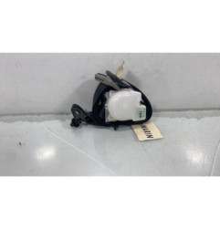 Ceinture arriere gauche TOYOTA YARIS 2 Photo n°1