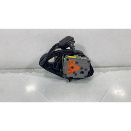 Pretensionneur de ceinture avant droit TOYOTA YARIS 2
