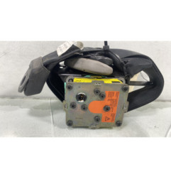 Pretensionneur de ceinture avant gauche TOYOTA YARIS 2