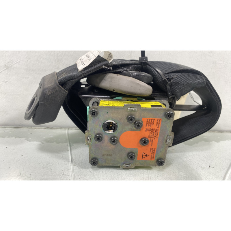 Pretensionneur de ceinture avant gauche TOYOTA YARIS 2 Photo n°3