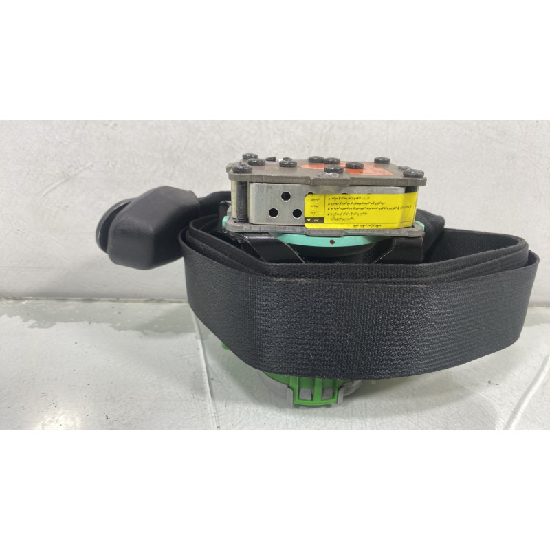Pretensionneur de ceinture avant gauche TOYOTA YARIS 2 Photo n°4