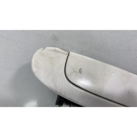 Poignee porte avant droit TOYOTA YARIS 1