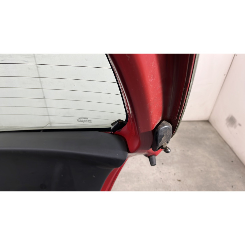 Malle/Hayon arriere TOYOTA YARIS 2 Photo n°8