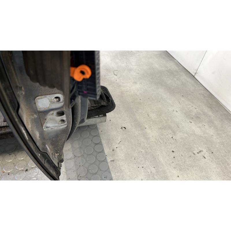 Porte avant droit VOLKSWAGEN GOLF 5 Photo n°6