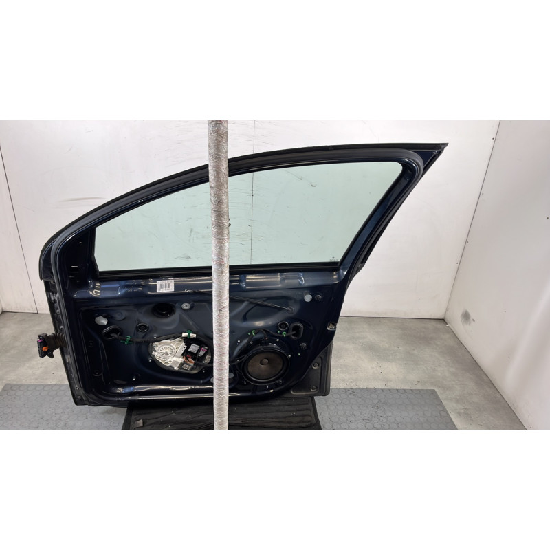 Porte avant droit VOLKSWAGEN GOLF 5 Photo n°7