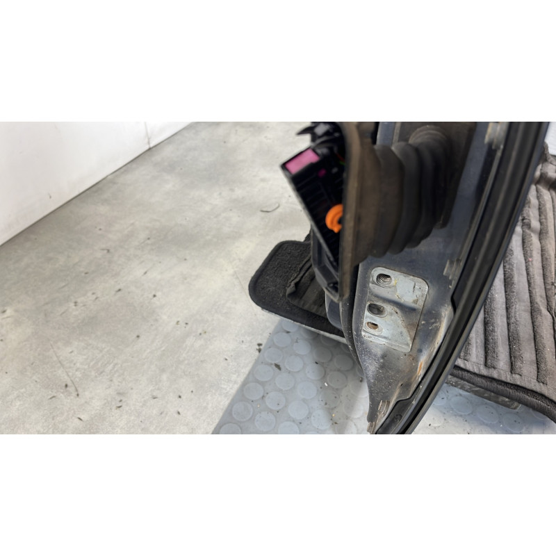 Porte avant gauche VOLKSWAGEN GOLF 5 Photo n°6