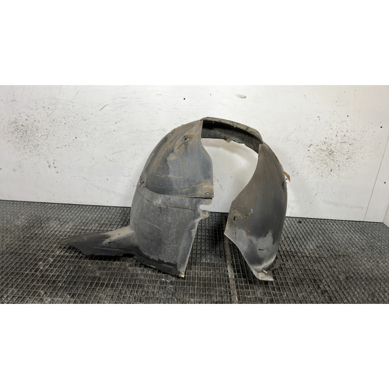 Pare boue avant droit VOLKSWAGEN GOLF 5 Photo n°4