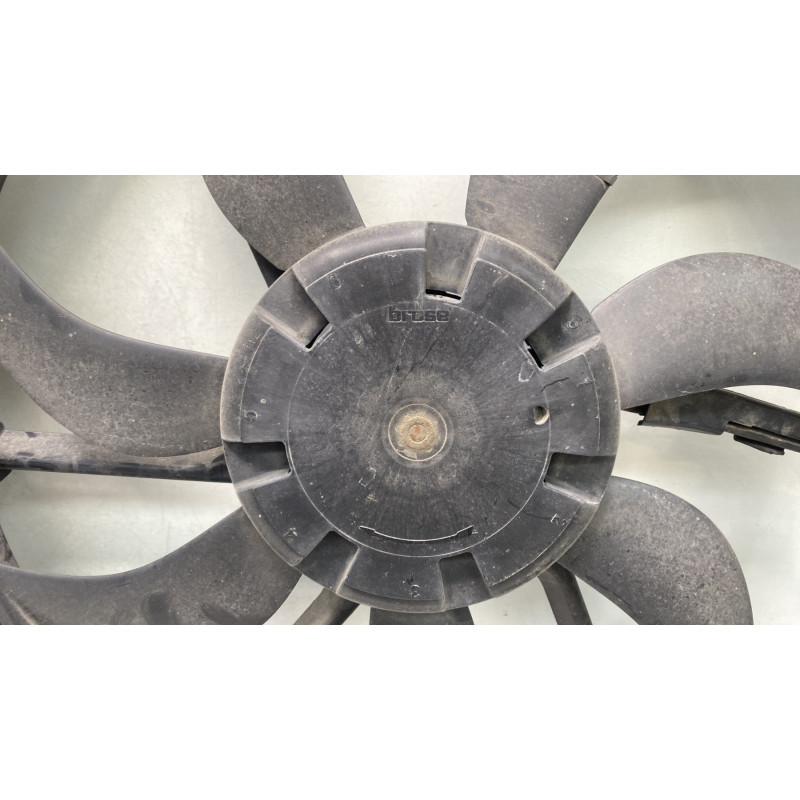 Moto ventilateur radiateur VOLKSWAGEN GOLF 7 Photo n°2