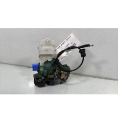 Serrure avant droit VOLKSWAGEN POLO 4